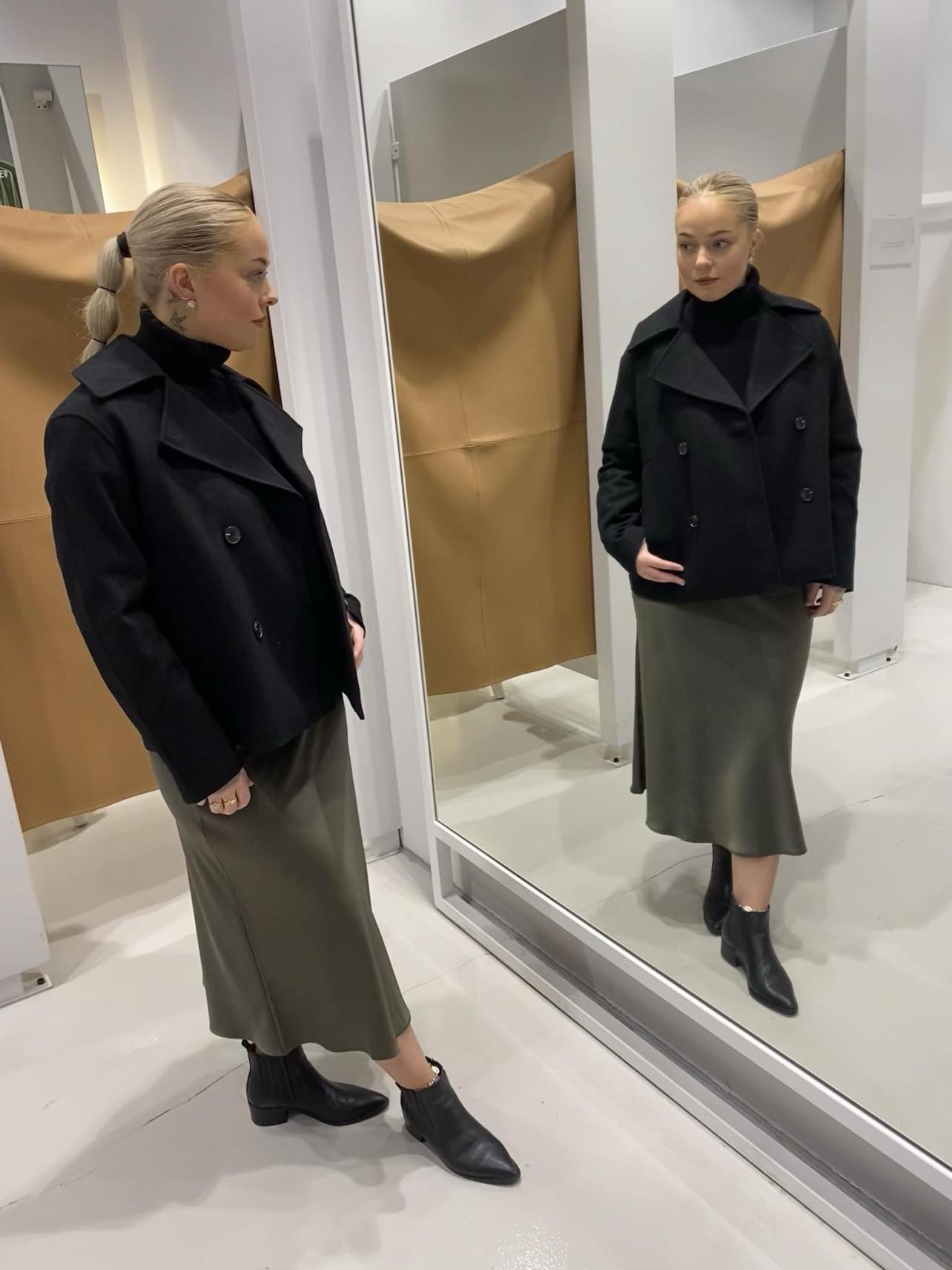 Alma kort Jakke - Sort/ Black